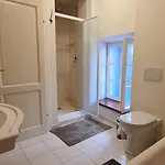 House Stone House Skor بيت للعطل